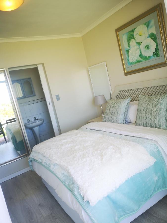 Cape Town Family Beachfront Apartment Leisure Bay 외부 사진
