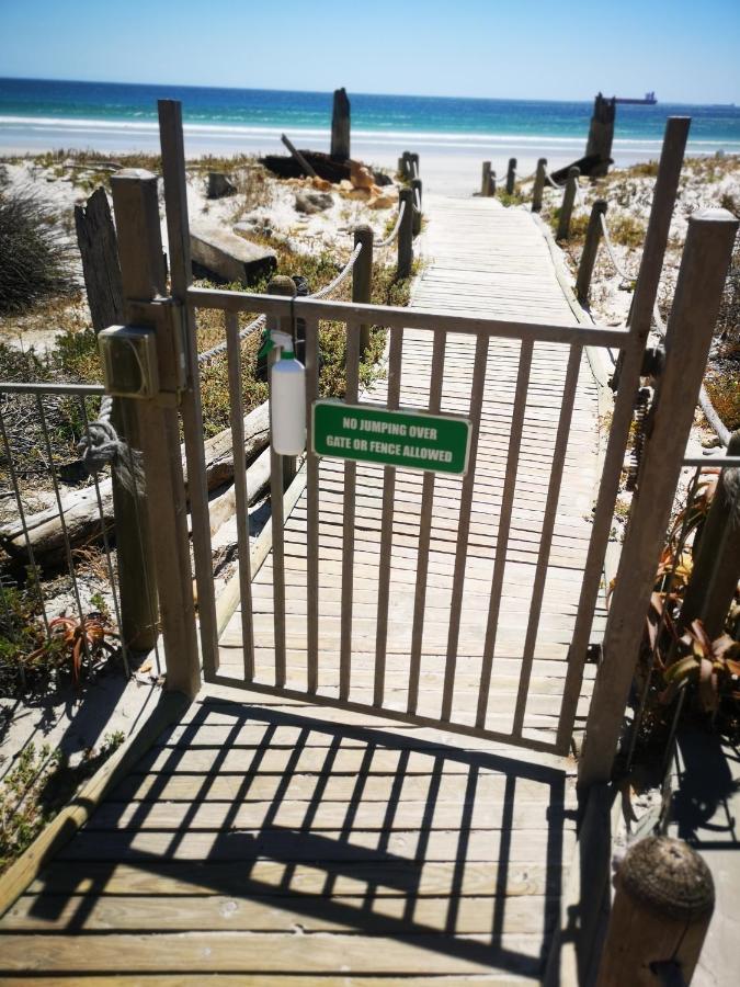 Cape Town Family Beachfront Apartment Leisure Bay 외부 사진