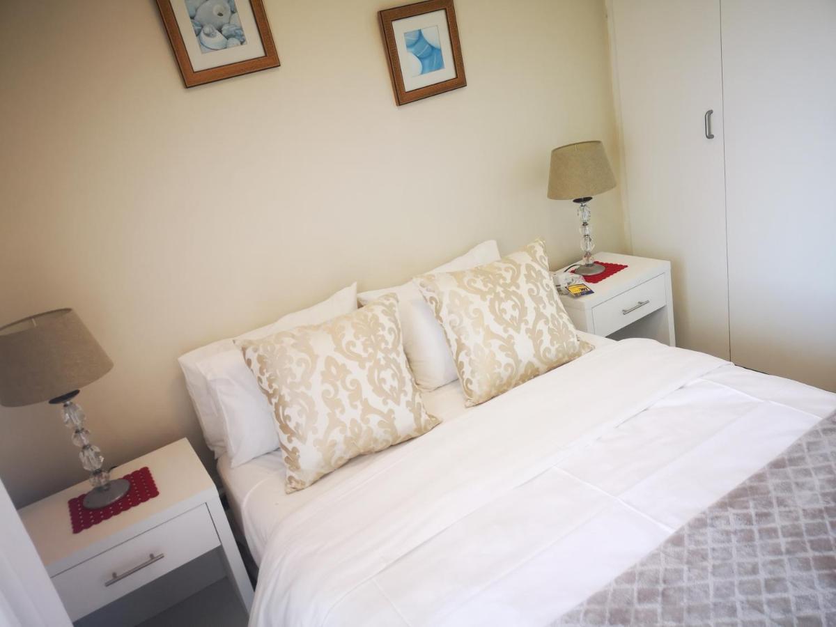Cape Town Family Beachfront Apartment Leisure Bay 외부 사진